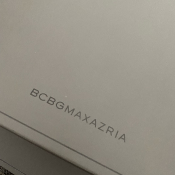 BUNDLE BCBG heels - Picture 8 of 8